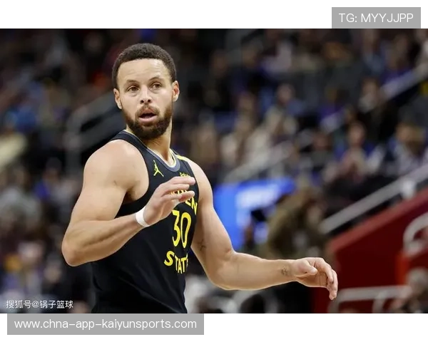 库里于赛后做公开教学，球迷盛赞接地气